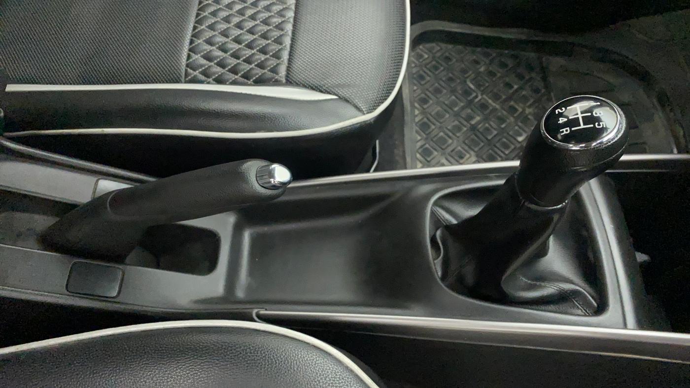 2019 Maruti Baleno ZETA PETROL 1.2, Petrol, Manual, 96,146 km, Gear Lever