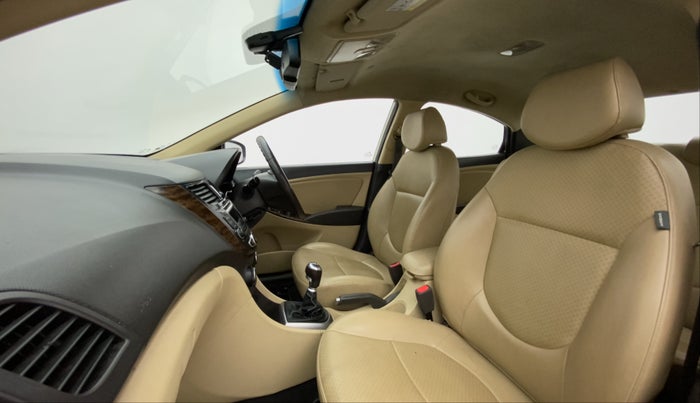 2015 Hyundai Verna 1.6 VTVT SX, Petrol, Manual, 62,728 km, Right Side Front Door Cabin