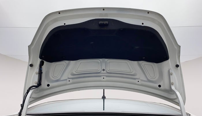 2015 Hyundai Verna 1.6 VTVT SX, Petrol, Manual, 62,728 km, Boot Door Open