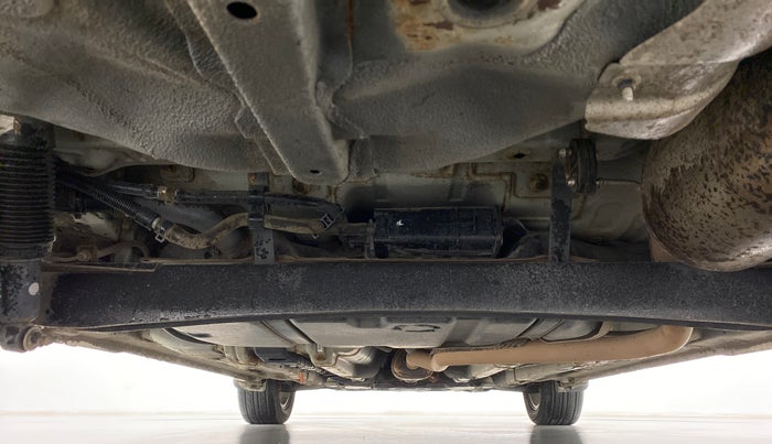 2015 Hyundai Verna 1.6 VTVT SX, Petrol, Manual, 62,728 km, Rear Underbody