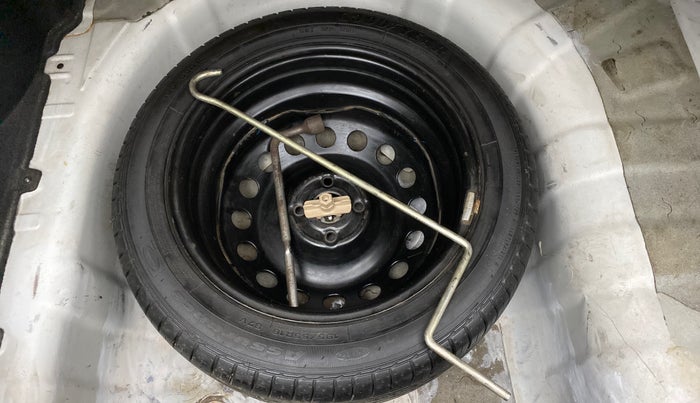 2015 Hyundai Verna 1.6 VTVT SX, Petrol, Manual, 62,728 km, Spare Tyre