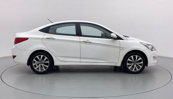 2015 Hyundai Verna 1.6 VTVT SX, Petrol, Manual, 62,728 km, Right Side View