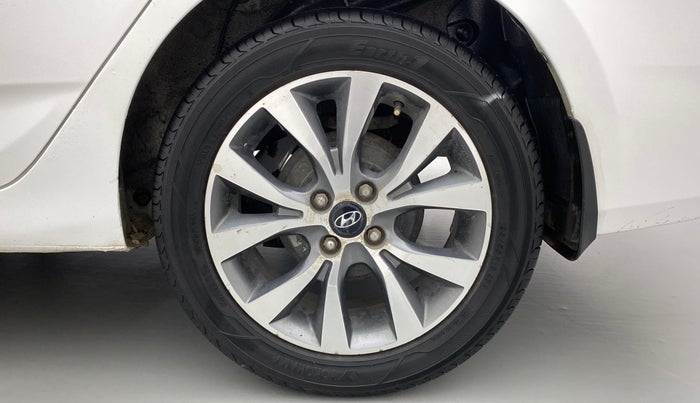 2015 Hyundai Verna 1.6 VTVT SX, Petrol, Manual, 62,728 km, Left Rear Wheel