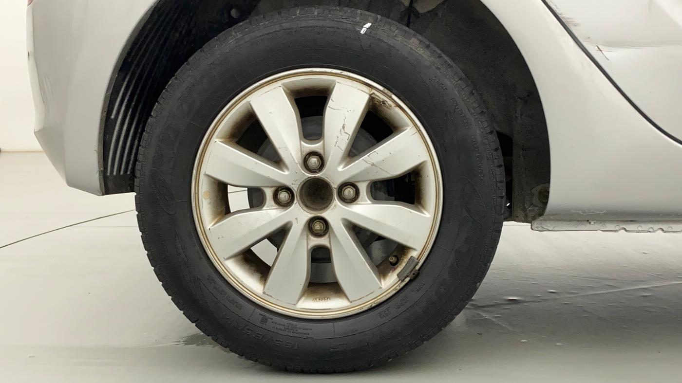 2013 Hyundai i20 SPORTZ 1.2, Petrol, Manual, 41,222 km, Right Rear Wheel