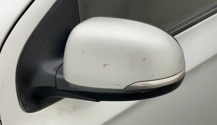 2013 Hyundai i20 SPORTZ 1.2, Petrol, Manual, 41,222 km, Left rear-view mirror - Indicator light not working