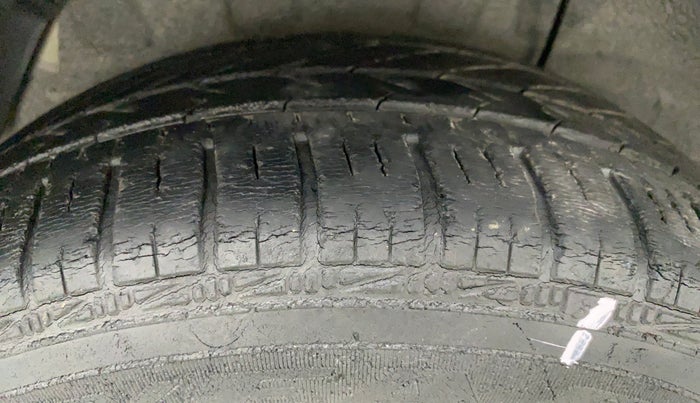 2013 Hyundai i20 SPORTZ 1.2, Petrol, Manual, 41,222 km, Right Rear Tyre Tread