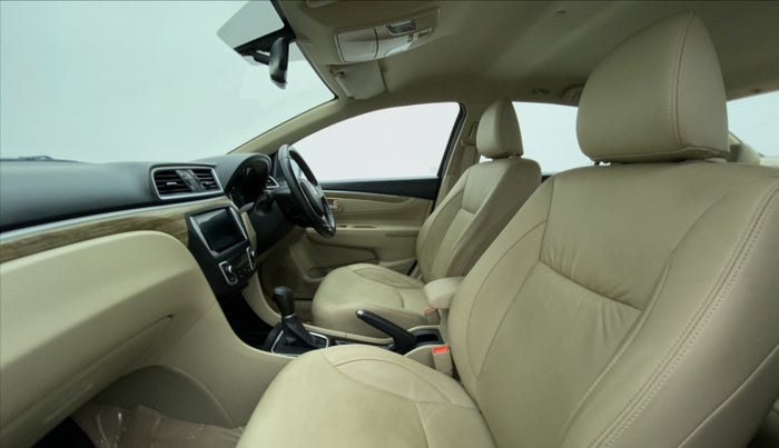 2021 Maruti Ciaz ALPHA  AT 1.5 SHVS PETROL, Petrol, Automatic, 14,010 km, Right Side Front Door Cabin