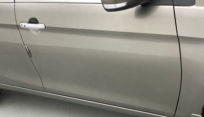2021 Maruti Ciaz ALPHA  AT 1.5 SHVS PETROL, Petrol, Automatic, 14,010 km, Driver-side door - Slightly dented