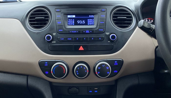 2016 Hyundai Grand i10 SPORTZ 1.2 KAPPA VTVT, Petrol, Manual, 62,920 km, Air Conditioner