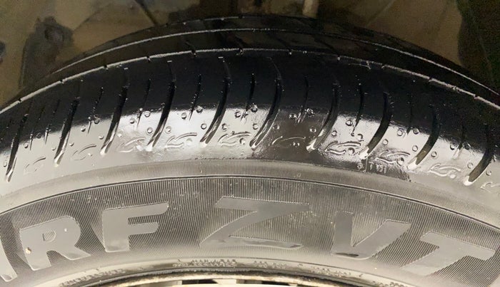 2021 Maruti Baleno SIGMA PETROL 1.2, Petrol, Manual, 33,141 km, Left Front Tyre Tread