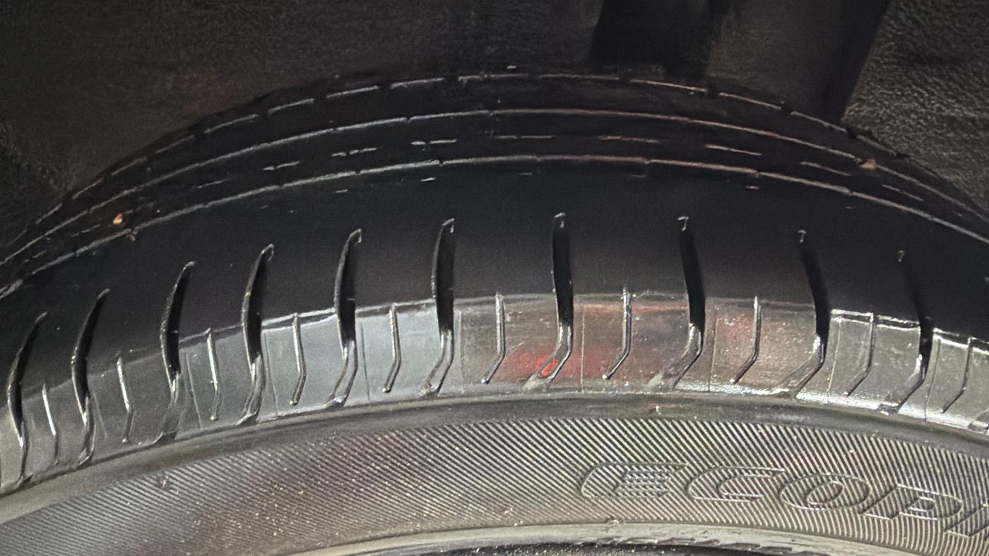 2021 Nissan MAGNITE XL, Petrol, Manual, 50,864 km, Left Rear Tyre Tread
