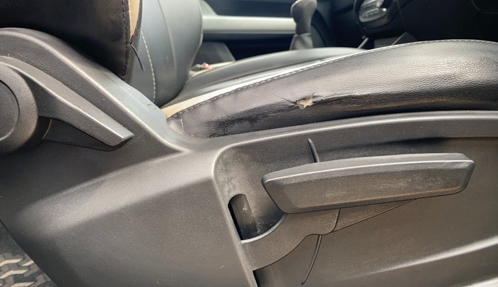 2022 Tata PUNCH ACCOMPLISHED MT, Petrol, Manual, 17,195 km, Driver Side Adjustment Panel