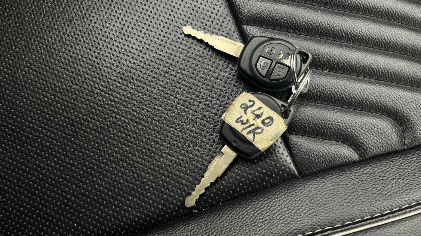 2024 Maruti New Wagon-R ZXI PLUS 1.2 AMT DUAL TONE, Petrol, Automatic, 29,981 km, Key Close Up