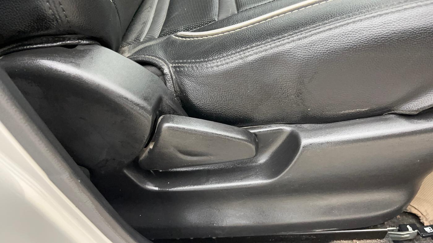 2019 Datsun Redi Go S, Petrol, Manual, 9,142 km, Driver Side Adjustment Panel