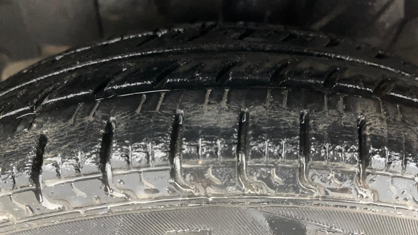 2019 Datsun Redi Go S, Petrol, Manual, 9,142 km, Left Front Tyre Tread