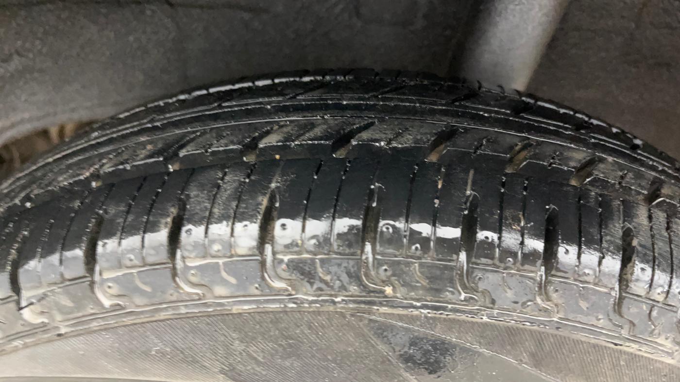2019 Datsun Redi Go S, Petrol, Manual, 9,142 km, Left Rear Tyre Tread