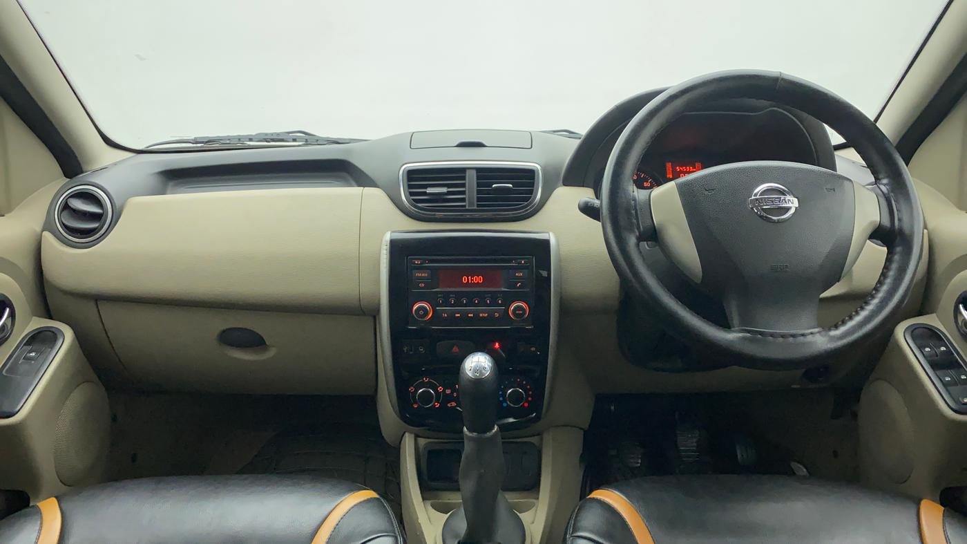 2014 Nissan Terrano XL P, Petrol, Manual, 54,533 km, Dashboard