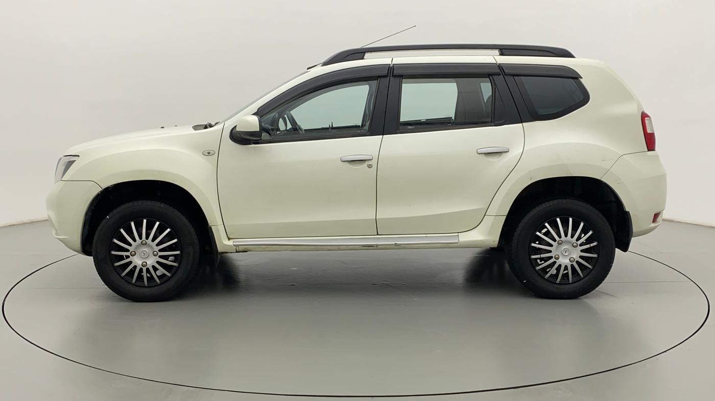 2014 Nissan Terrano XL P, Petrol, Manual, 54,533 km, Left Side