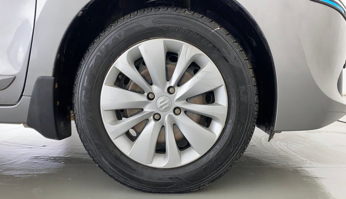 2017 Maruti Baleno DELTA PETROL 1.2, Petrol, Manual, 37,706 km, Right Front Wheel