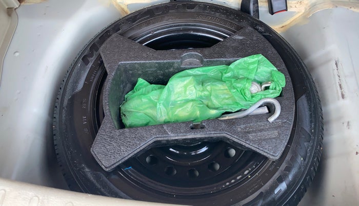 2016 Maruti Celerio VXI AMT, Petrol, Automatic, 1,43,989 km, Spare Tyre