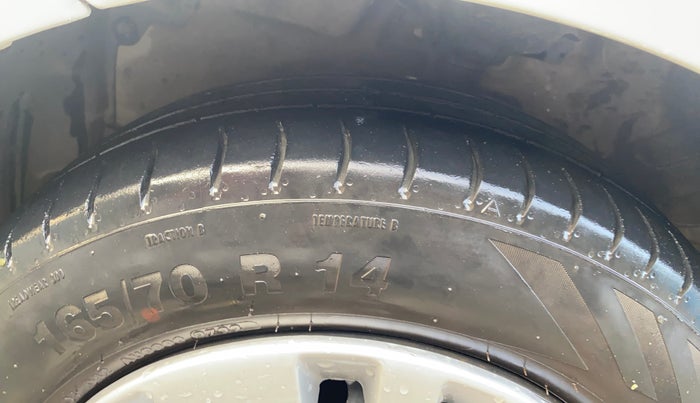 2016 Maruti Celerio VXI AMT, Petrol, Automatic, 1,43,989 km, Left Front Tyre Tread