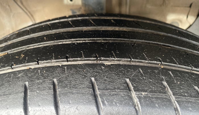 2023 Hyundai Creta E 1.5 DIESEL, Diesel, Manual, 50,614 km, Right Front Tyre Tread