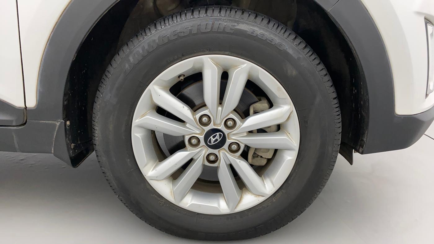 2016 Hyundai Creta SX PLUS 1.6 PETROL, Petrol, Manual, 63,975 km, Right Front Wheel