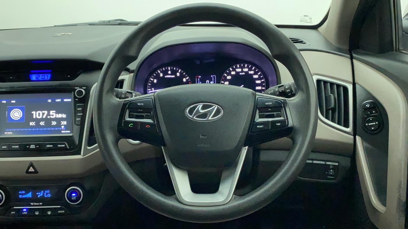 2016 Hyundai Creta SX PLUS 1.6 PETROL, Petrol, Manual, 63,975 km, Steering Wheel Close Up