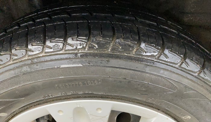 2014 Honda Amaze 1.2L I-VTEC S, Petrol, Manual, 16,371 km, Right Rear Tyre Tread