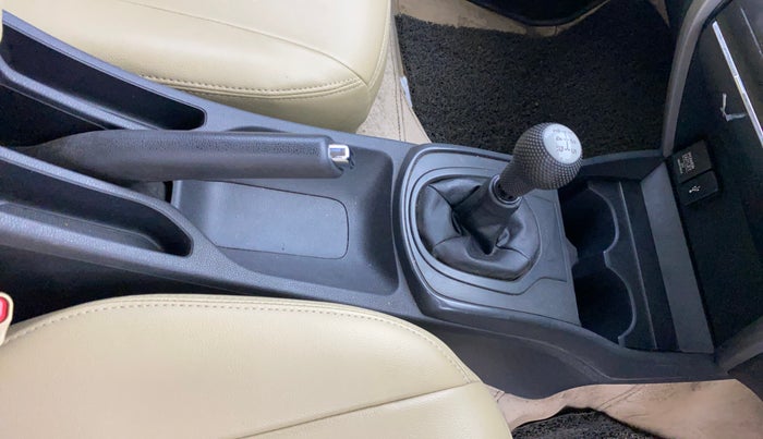2019 Honda City 1.5L I-VTEC SV, Petrol, Manual, 35,387 km, Gear Lever