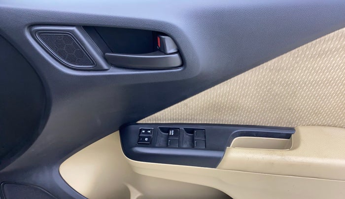 2019 Honda City 1.5L I-VTEC SV, Petrol, Manual, 35,387 km, Driver Side Door Panels Control