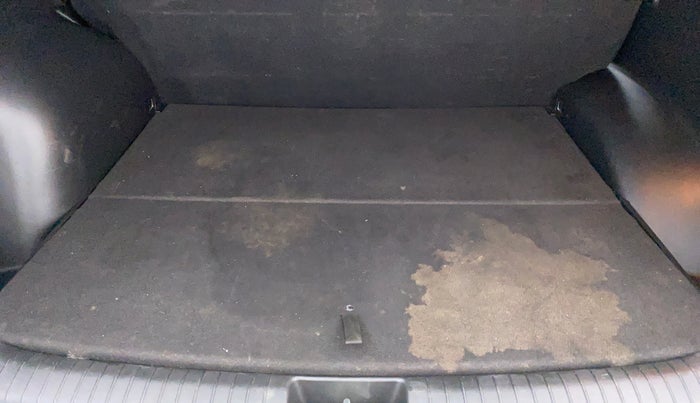 2017 Hyundai Creta 1.6 SX (O) CRDI, Diesel, Manual, 82,935 km, Boot Inside