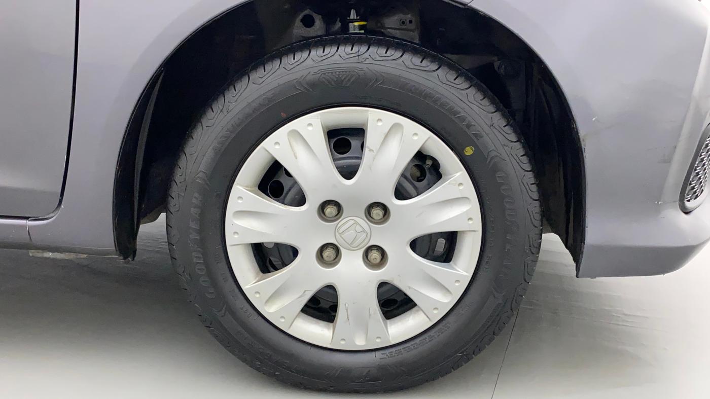 2018 Honda Brio S(O) MT, Petrol, Manual, 47,877 km, Right Front Wheel