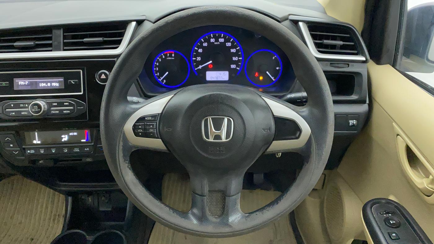 2018 Honda Brio S(O) MT, Petrol, Manual, 47,877 km, Steering Wheel Close Up