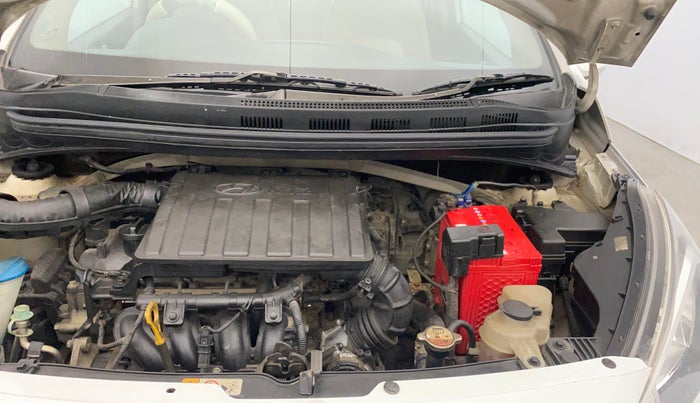 2017 Hyundai Xcent SX 1.2, Petrol, Manual, 89,636 km, Engine View - Left