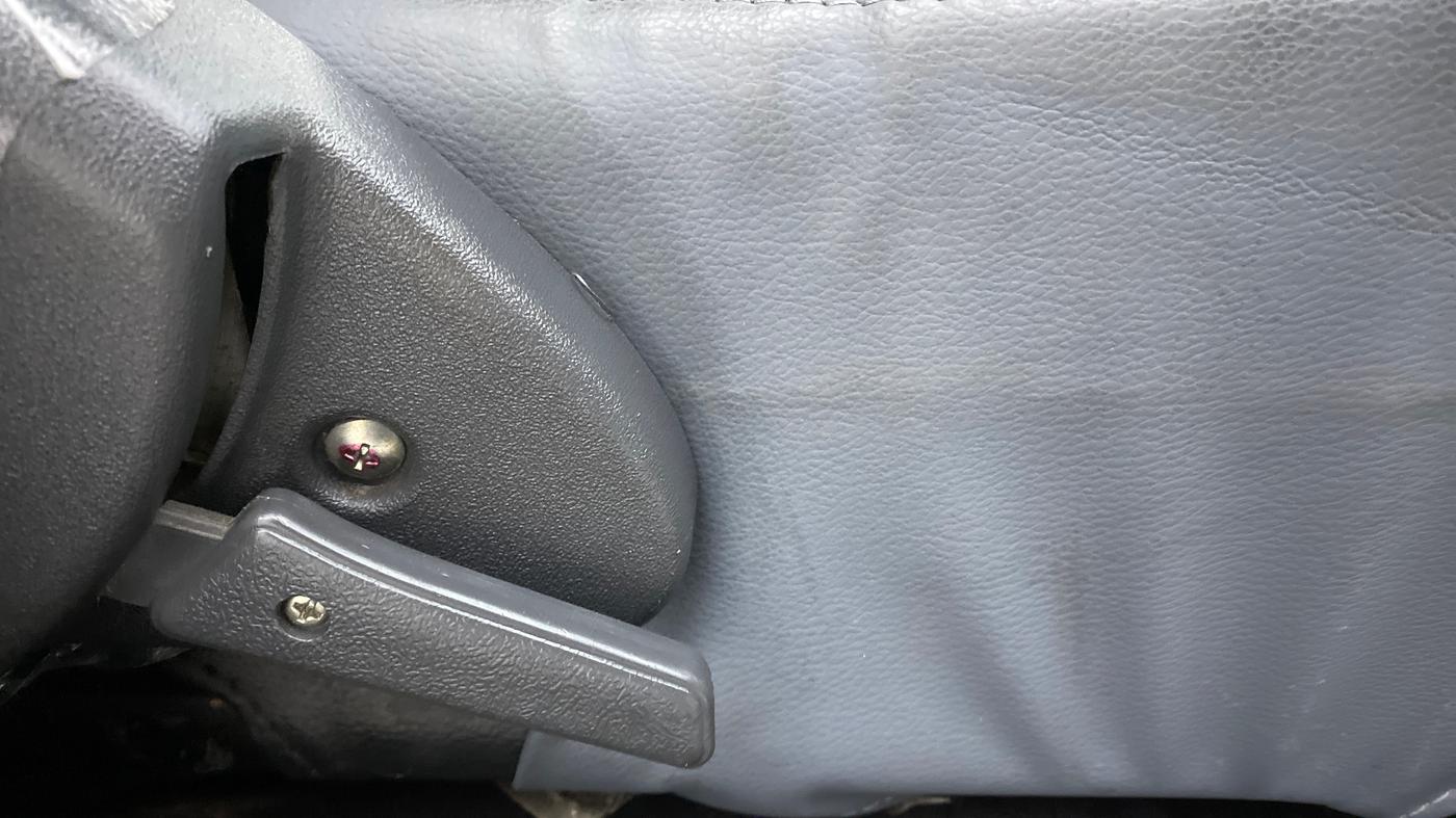 2018 Maruti Alto 800 LXI, Petrol, Manual, 19,344 km, Driver Side Adjustment Panel