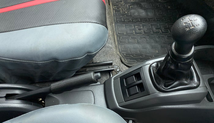 2018 Maruti Alto 800 LXI, Petrol, Manual, 19,344 km, Gear Lever