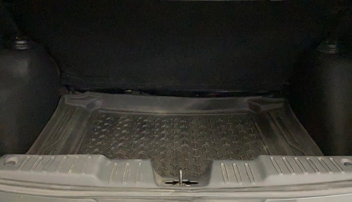 2024 Tata ALTROZ XM PLUS PETROL, Petrol, Manual, 42,048 km, Boot Inside