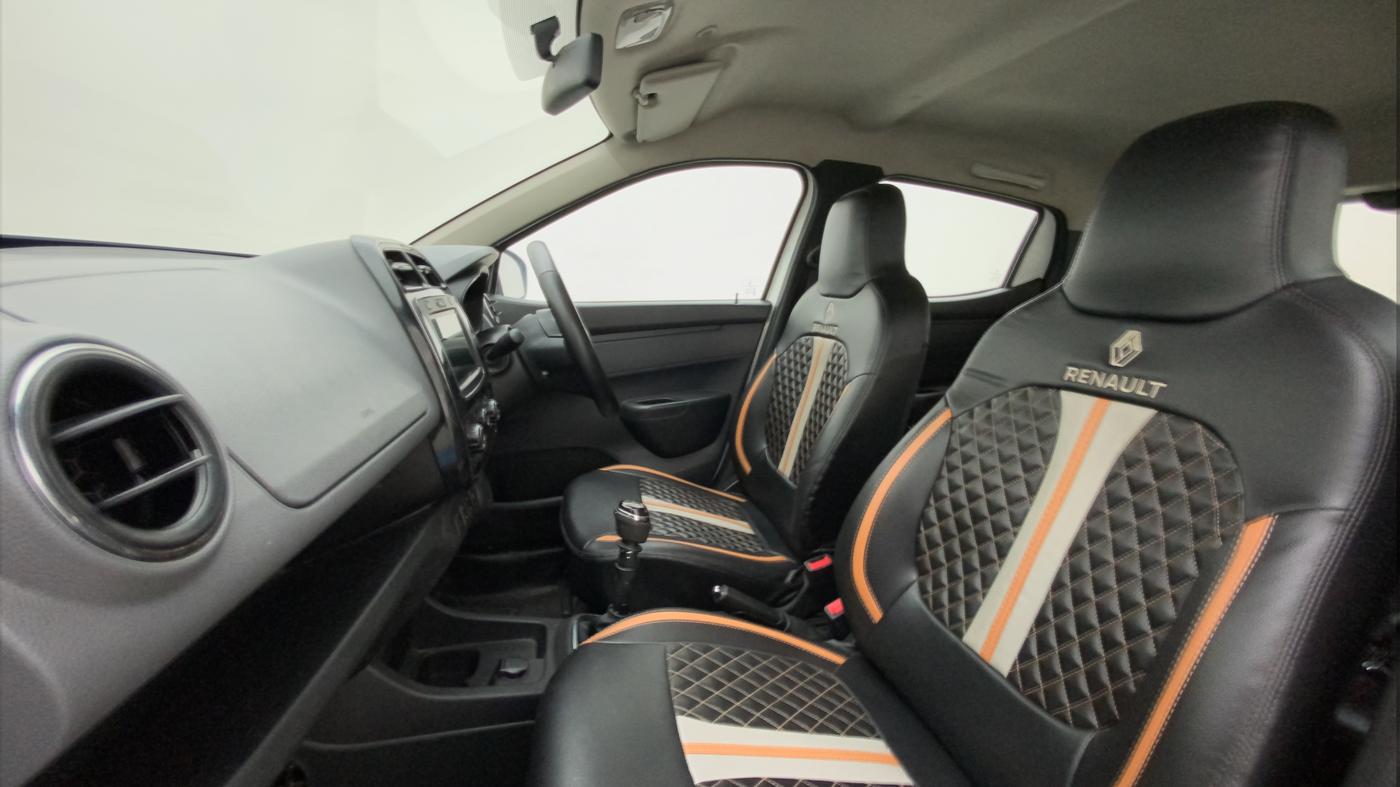 2019 Renault Kwid RXT 1.0 (O), Petrol, Manual, 45,766 km, Right Side Front Door Cabin