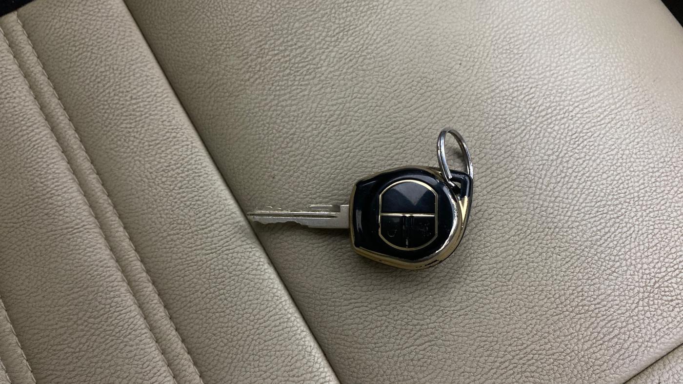 2014 Maruti Ertiga ZDI, Diesel, Manual, 1,31,702 km, Key Close Up
