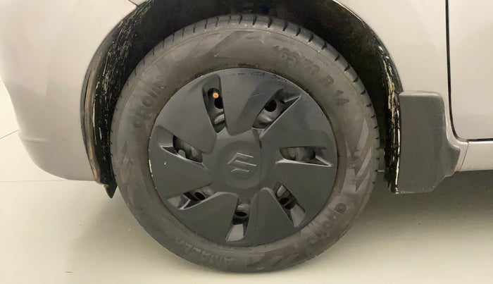 2017 Maruti Celerio VXI CNG, CNG, Manual, 79,682 km, Left Front Wheel