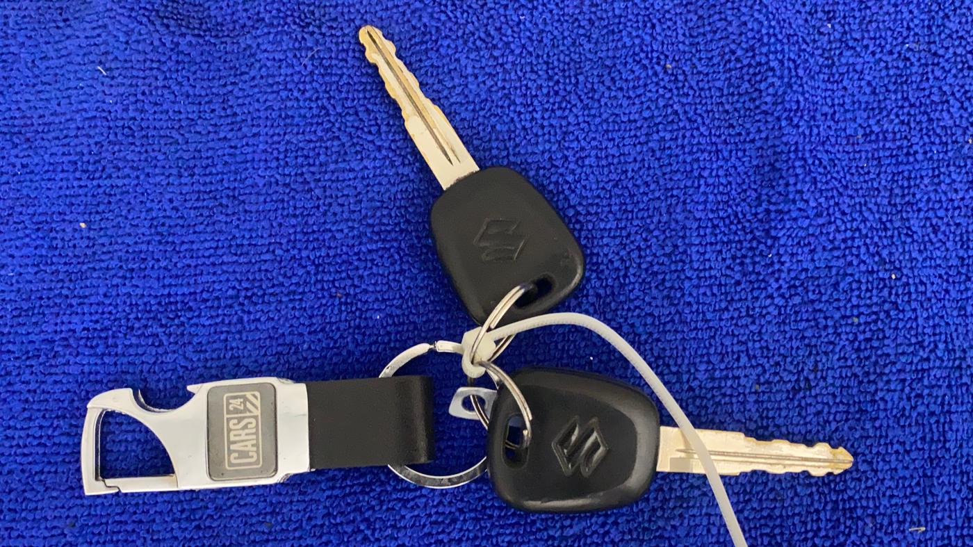2017 Maruti Celerio VXI CNG, CNG, Manual, 79,682 km, Key Close Up