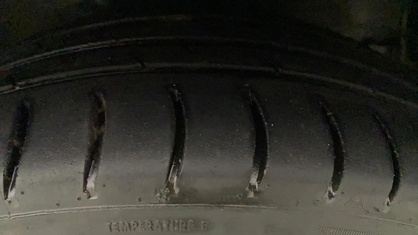 2017 Maruti Celerio VXI CNG, CNG, Manual, 79,682 km, Left Front Tyre Tread
