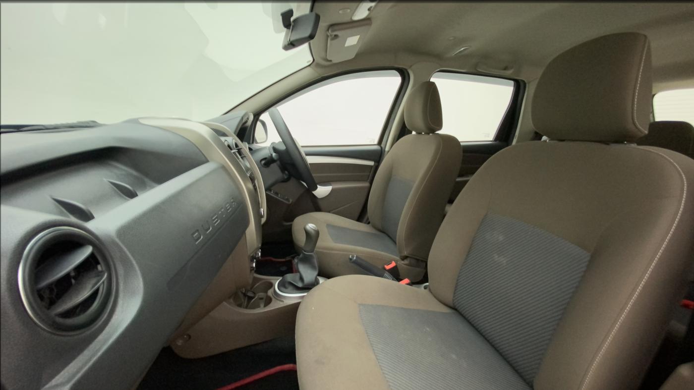 2017 Renault Duster RXL PETROL, Petrol, Manual, 50,772 km, Right Side Front Door Cabin
