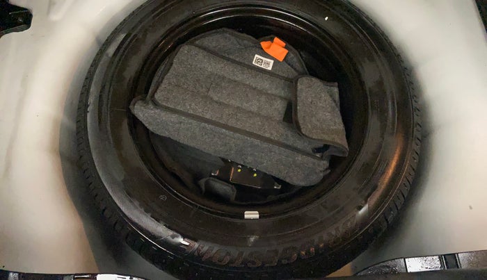 2022 Hyundai NEW I20 ASTA (O) 1.2 AT, Petrol, Automatic, 14,464 km, Spare Tyre