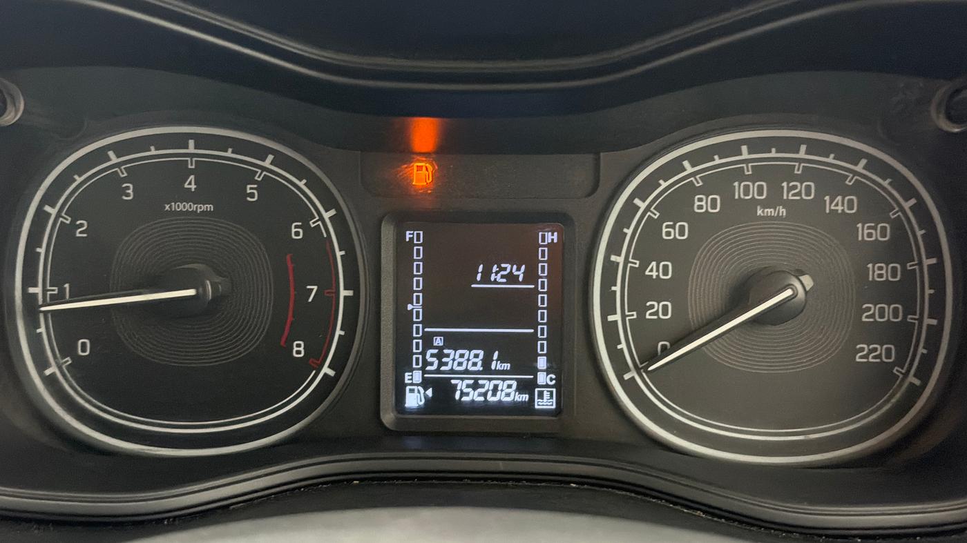 2022 Maruti BREZZA LXI, Petrol, Manual, 75,203 km, Odometer Image