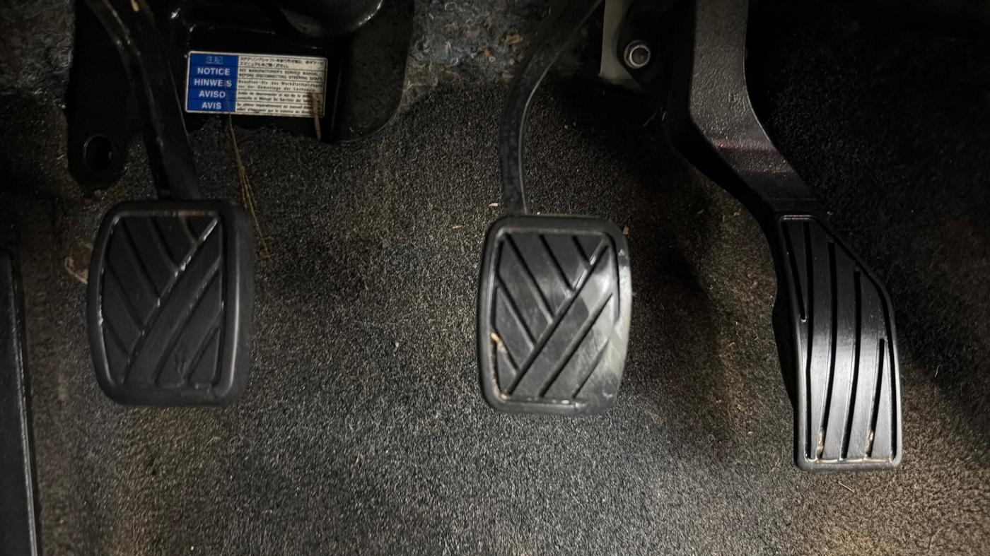 2022 Maruti BREZZA LXI, Petrol, Manual, 75,203 km, Pedals