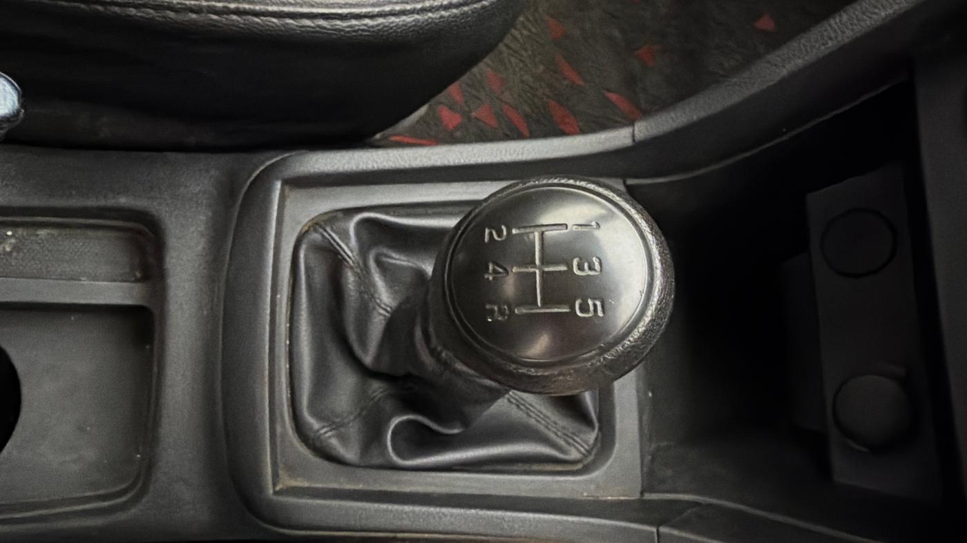 2022 Maruti BREZZA LXI, Petrol, Manual, 75,203 km, Gear Lever