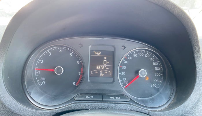 2021 Volkswagen Polo COMFORTLINE 1.0L MPI, Petrol, Manual, 66,725 km, Odometer Image