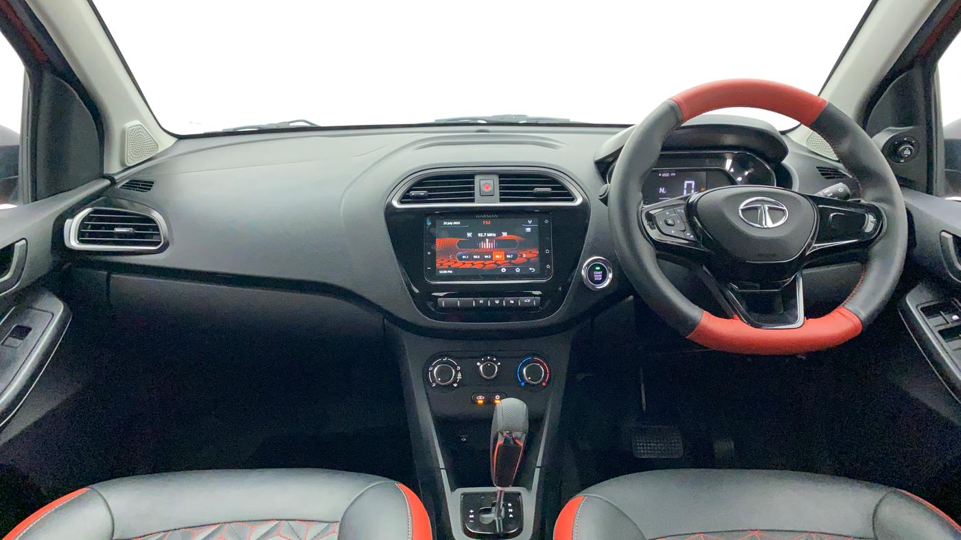 2022 Tata TIAGO NRG XZ AMT, Petrol, Automatic, 5,335 km, Dashboard